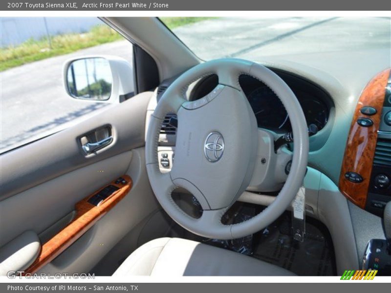 Arctic Frost Pearl White / Stone 2007 Toyota Sienna XLE