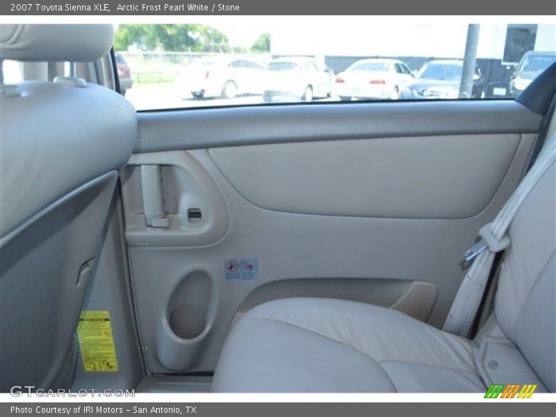 Arctic Frost Pearl White / Stone 2007 Toyota Sienna XLE