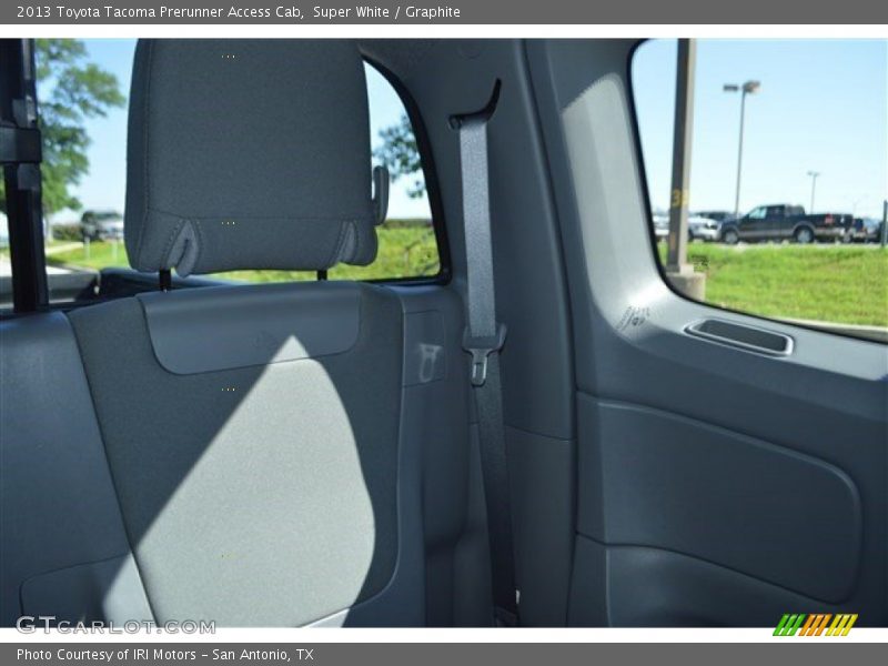 Super White / Graphite 2013 Toyota Tacoma Prerunner Access Cab