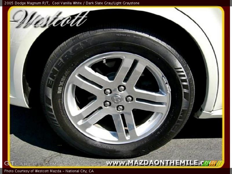 Cool Vanilla White / Dark Slate Gray/Light Graystone 2005 Dodge Magnum R/T
