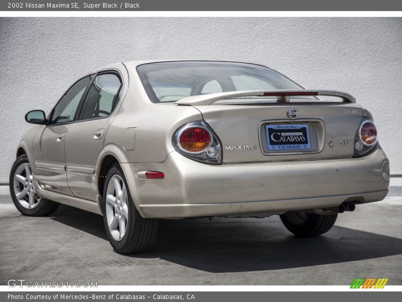 Super Black / Black 2002 Nissan Maxima SE