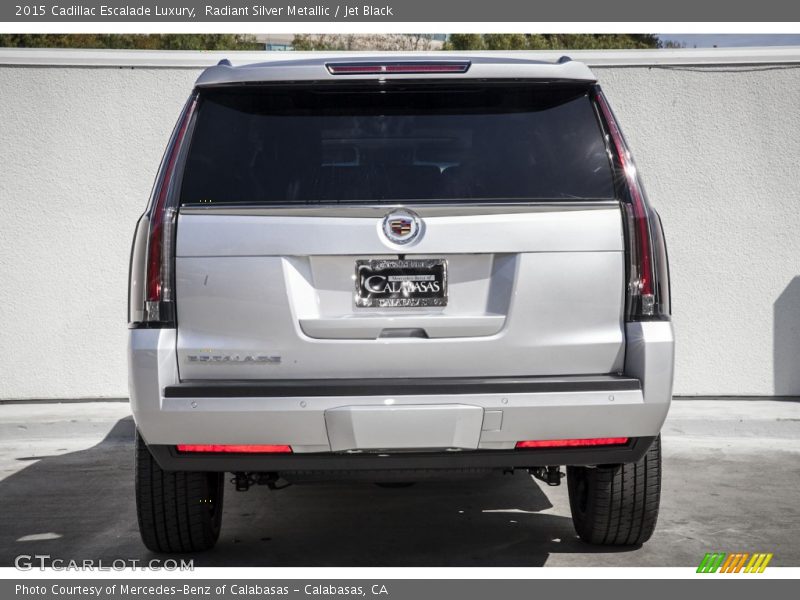 Radiant Silver Metallic / Jet Black 2015 Cadillac Escalade Luxury