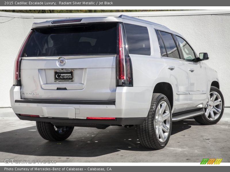 Radiant Silver Metallic / Jet Black 2015 Cadillac Escalade Luxury