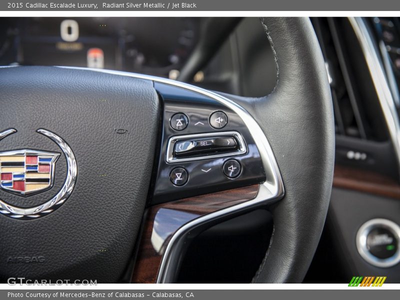 Radiant Silver Metallic / Jet Black 2015 Cadillac Escalade Luxury