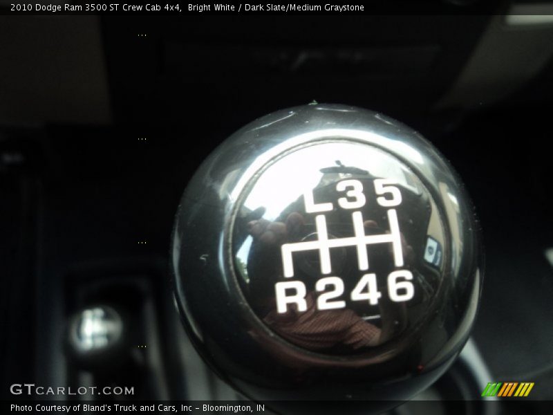 Bright White / Dark Slate/Medium Graystone 2010 Dodge Ram 3500 ST Crew Cab 4x4