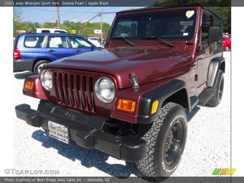 Sienna Pearl / Agate Black 2001 Jeep Wrangler Sport 4x4