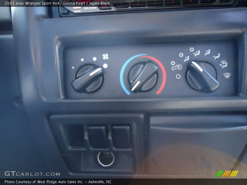 Sienna Pearl / Agate Black 2001 Jeep Wrangler Sport 4x4