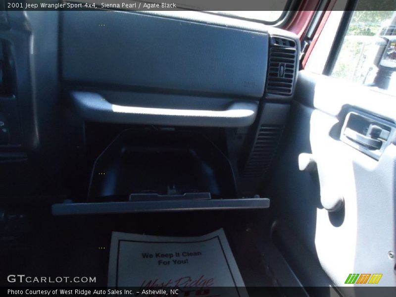 Sienna Pearl / Agate Black 2001 Jeep Wrangler Sport 4x4