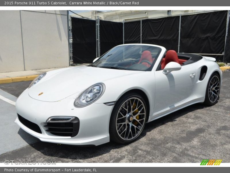 Front 3/4 View of 2015 911 Turbo S Cabriolet