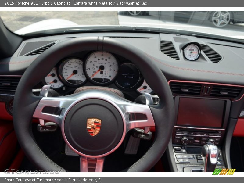 Carrara White Metallic / Black/Garnet Red 2015 Porsche 911 Turbo S Cabriolet
