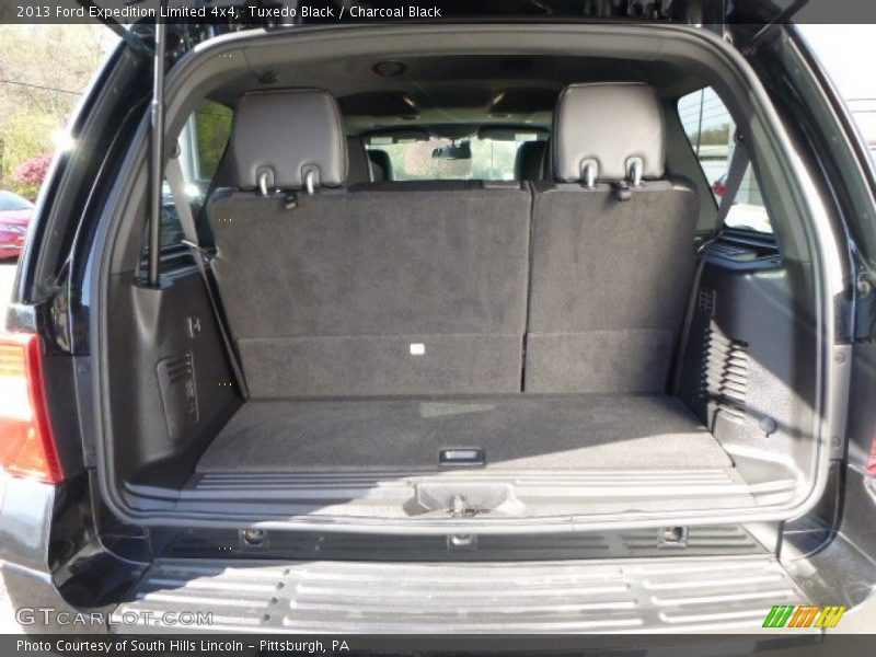 Tuxedo Black / Charcoal Black 2013 Ford Expedition Limited 4x4