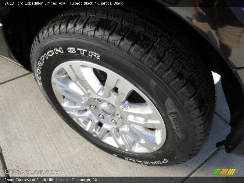 Tuxedo Black / Charcoal Black 2013 Ford Expedition Limited 4x4