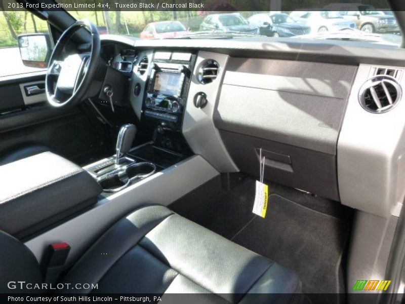 Tuxedo Black / Charcoal Black 2013 Ford Expedition Limited 4x4