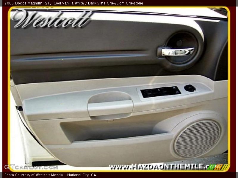 Cool Vanilla White / Dark Slate Gray/Light Graystone 2005 Dodge Magnum R/T