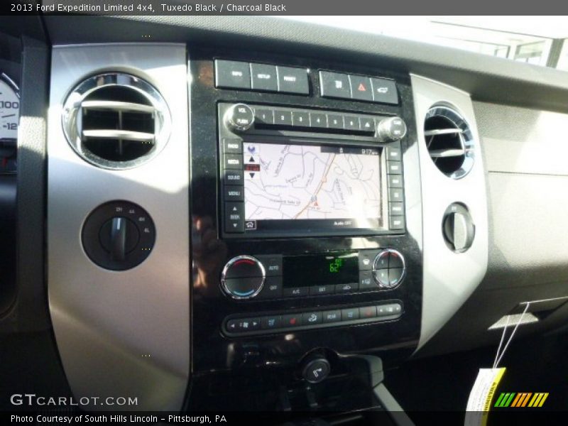Tuxedo Black / Charcoal Black 2013 Ford Expedition Limited 4x4