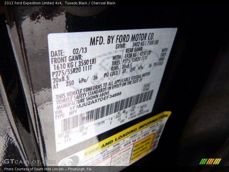 Tuxedo Black / Charcoal Black 2013 Ford Expedition Limited 4x4