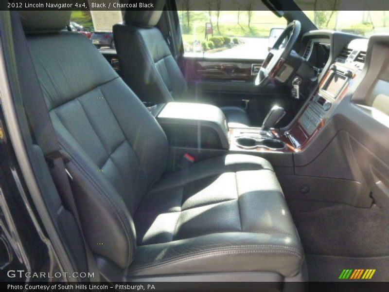 Black / Charcoal Black 2012 Lincoln Navigator 4x4