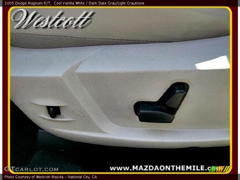 Cool Vanilla White / Dark Slate Gray/Light Graystone 2005 Dodge Magnum R/T