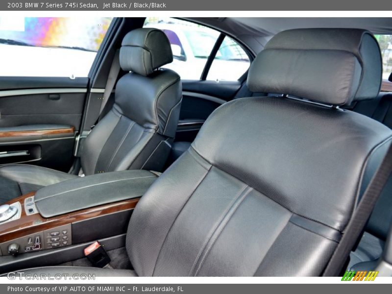 Jet Black / Black/Black 2003 BMW 7 Series 745i Sedan
