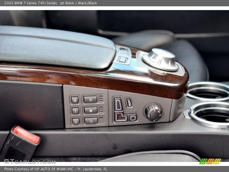 Jet Black / Black/Black 2003 BMW 7 Series 745i Sedan