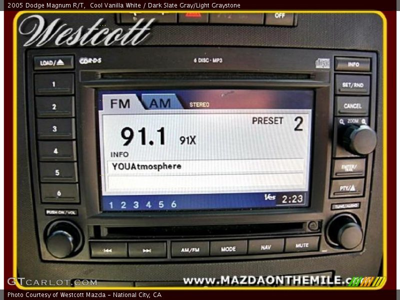 Cool Vanilla White / Dark Slate Gray/Light Graystone 2005 Dodge Magnum R/T