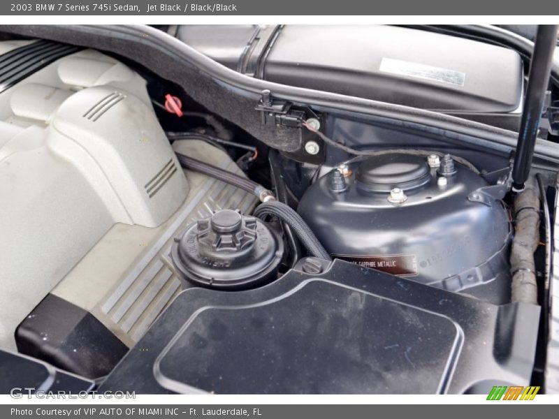 Jet Black / Black/Black 2003 BMW 7 Series 745i Sedan