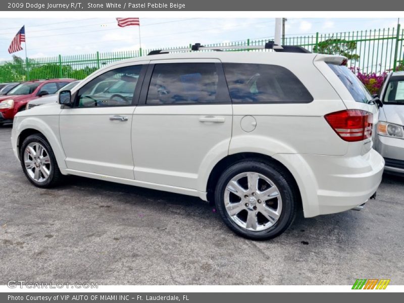 Stone White / Pastel Pebble Beige 2009 Dodge Journey R/T