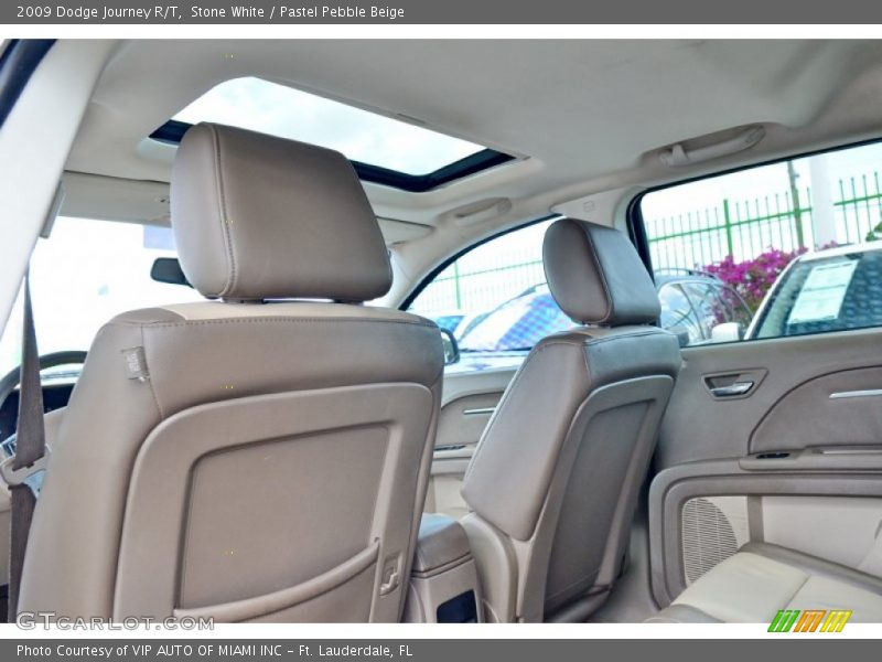 Stone White / Pastel Pebble Beige 2009 Dodge Journey R/T