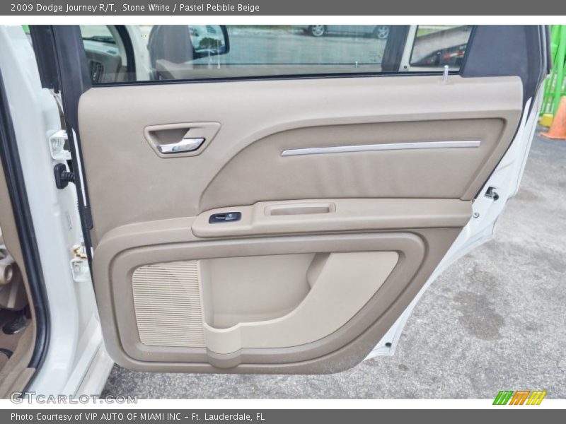 Stone White / Pastel Pebble Beige 2009 Dodge Journey R/T