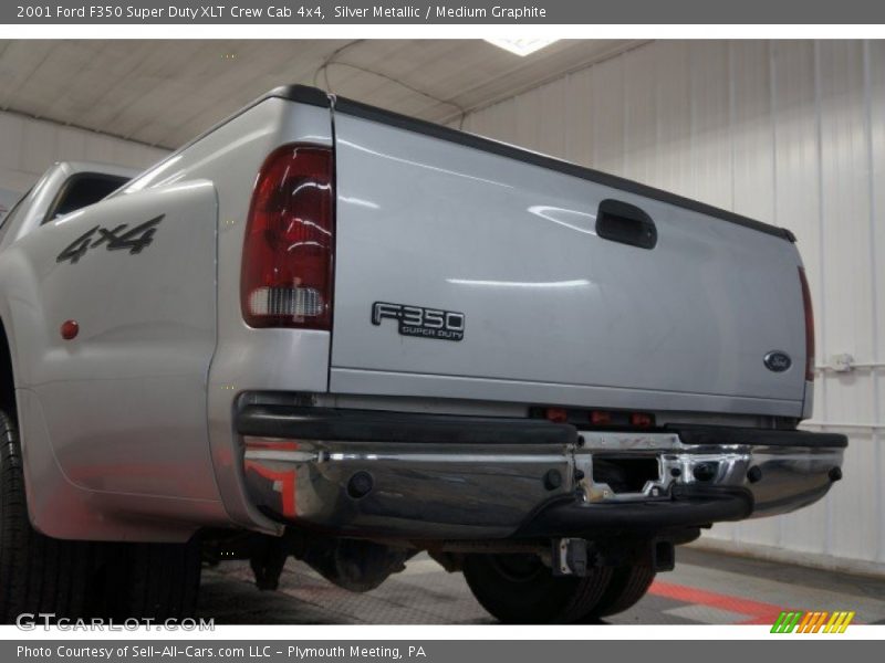 Silver Metallic / Medium Graphite 2001 Ford F350 Super Duty XLT Crew Cab 4x4