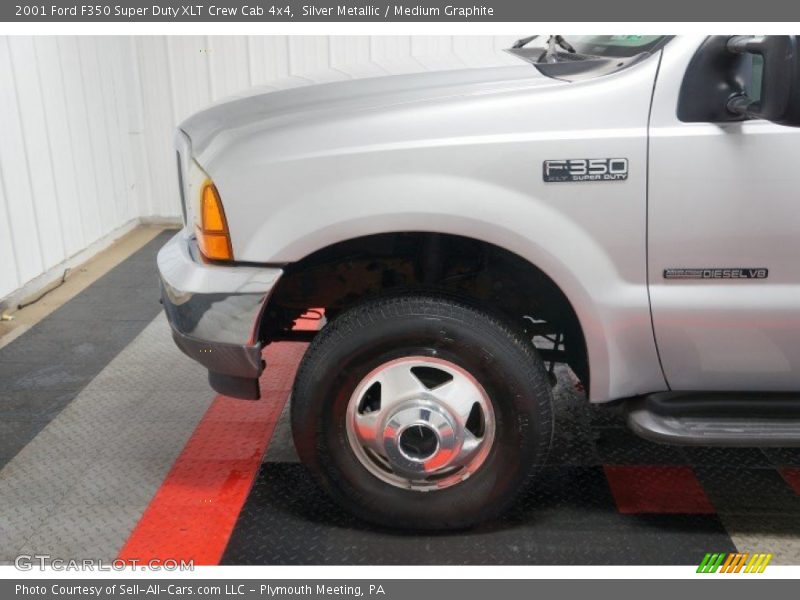 Silver Metallic / Medium Graphite 2001 Ford F350 Super Duty XLT Crew Cab 4x4