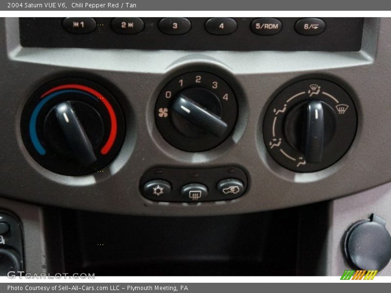 Chili Pepper Red / Tan 2004 Saturn VUE V6