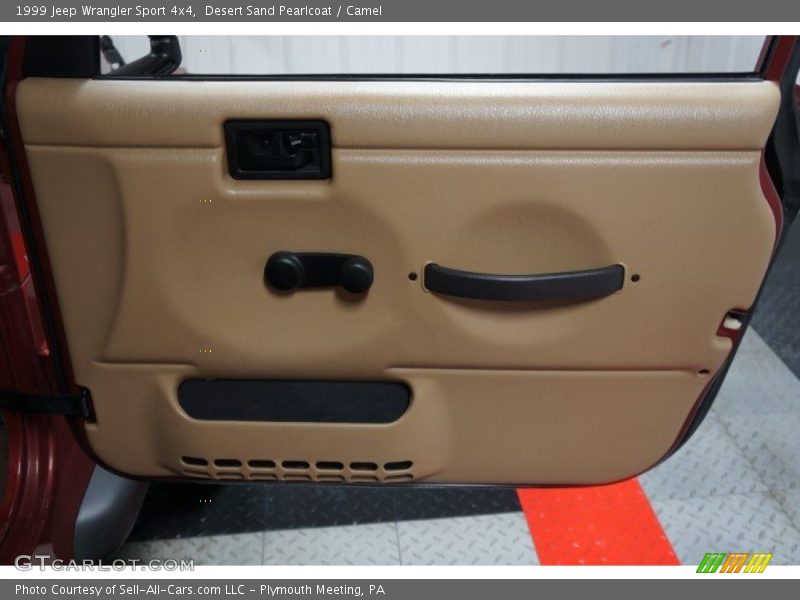 Desert Sand Pearlcoat / Camel 1999 Jeep Wrangler Sport 4x4