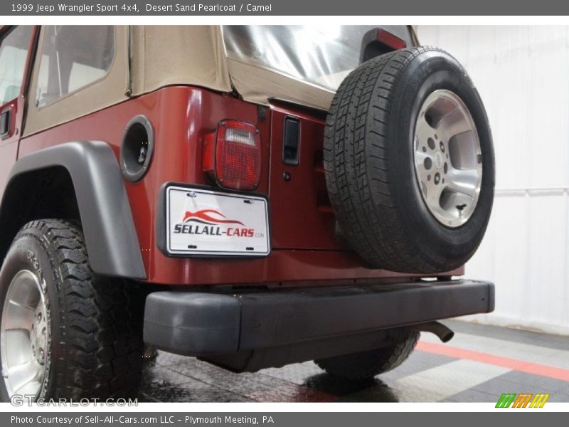 Desert Sand Pearlcoat / Camel 1999 Jeep Wrangler Sport 4x4
