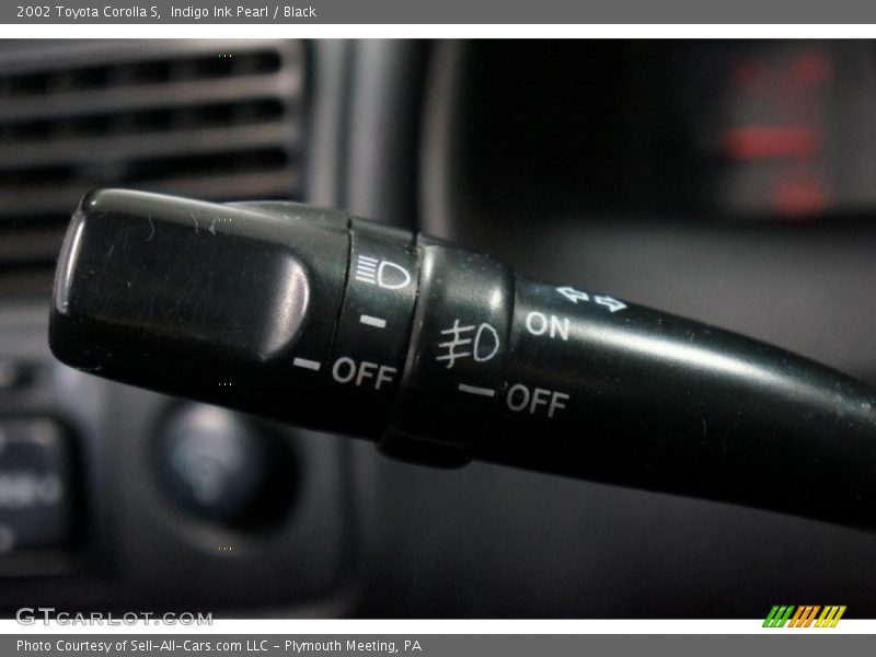 Indigo Ink Pearl / Black 2002 Toyota Corolla S