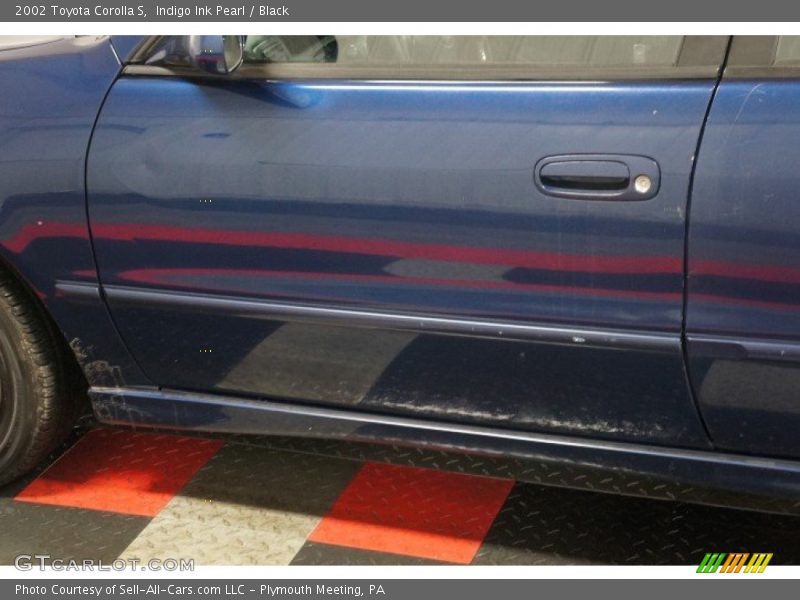 Indigo Ink Pearl / Black 2002 Toyota Corolla S