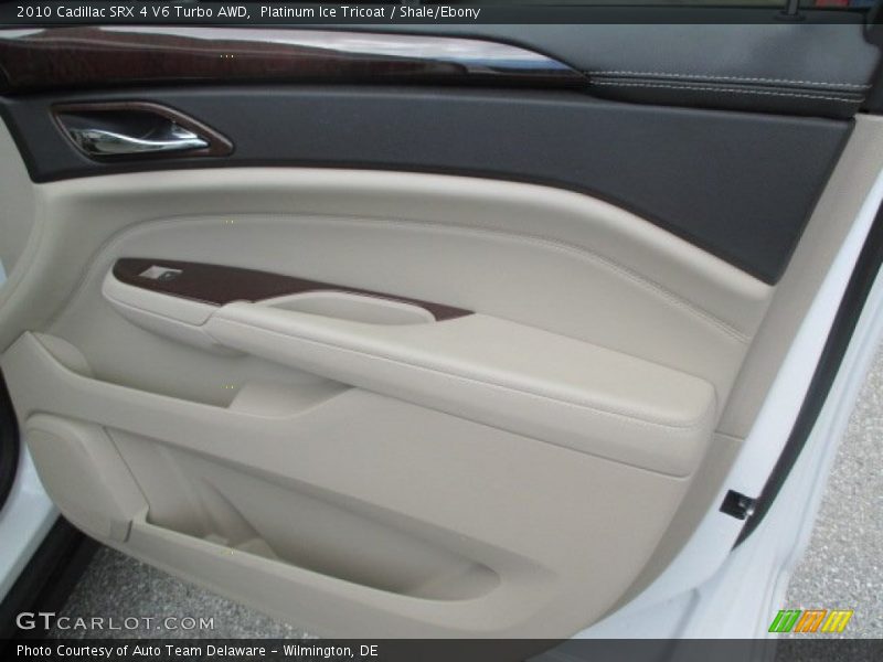 Platinum Ice Tricoat / Shale/Ebony 2010 Cadillac SRX 4 V6 Turbo AWD
