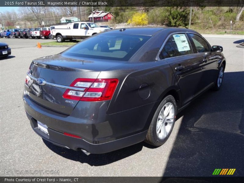 Magnetic Metallic / Charcoal Black 2015 Ford Taurus SEL