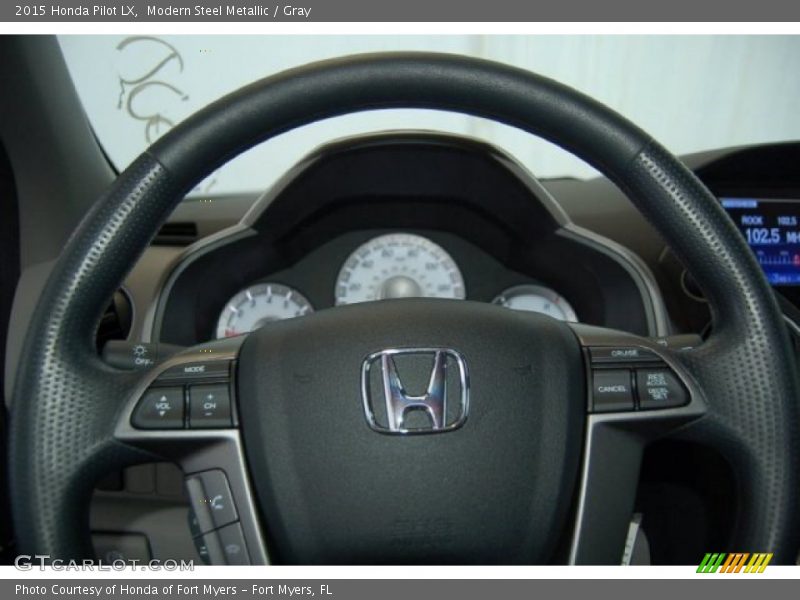 Modern Steel Metallic / Gray 2015 Honda Pilot LX