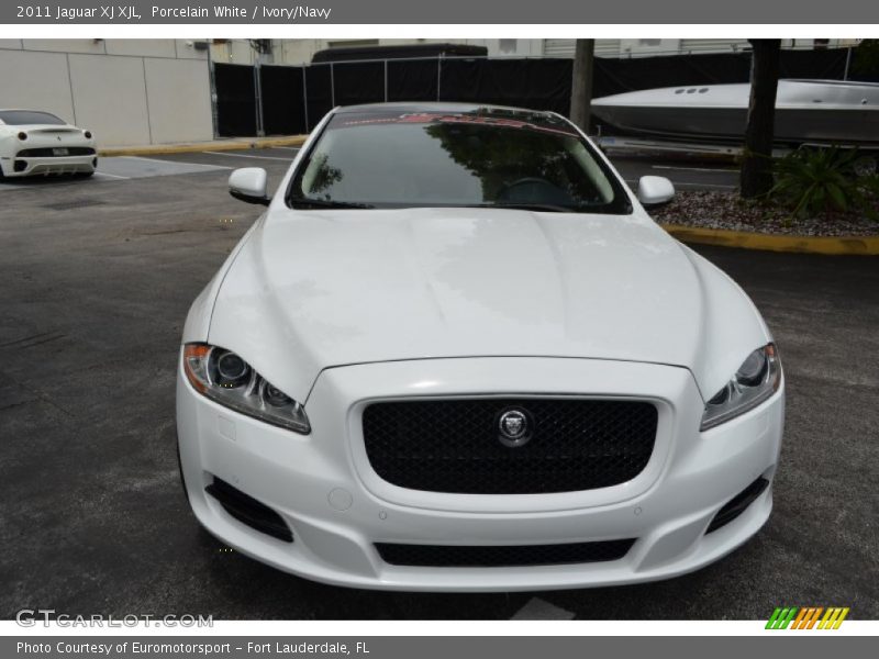 Porcelain White / Ivory/Navy 2011 Jaguar XJ XJL