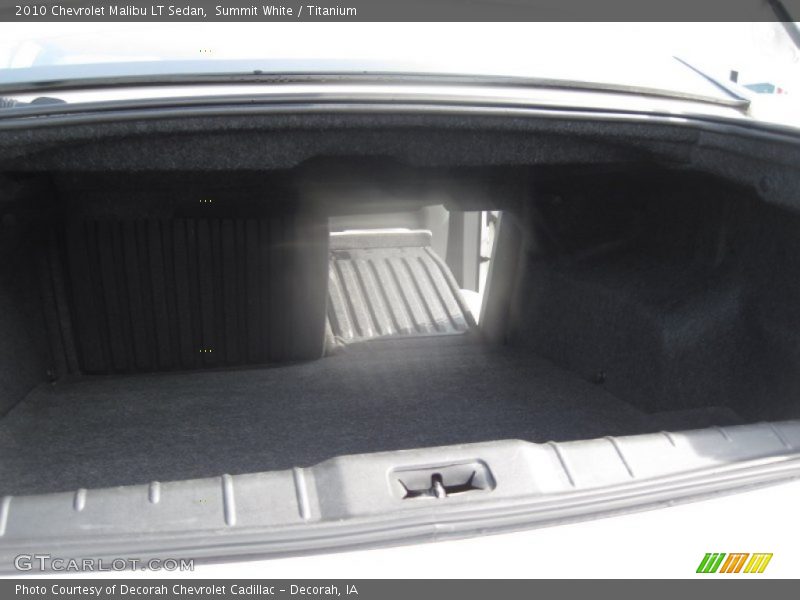 Summit White / Titanium 2010 Chevrolet Malibu LT Sedan