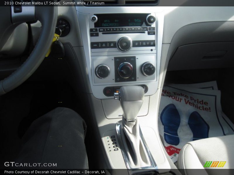 Summit White / Titanium 2010 Chevrolet Malibu LT Sedan