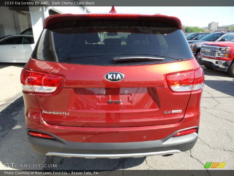 Dark Cherry / Satin Black 2016 Kia Sorento EX AWD