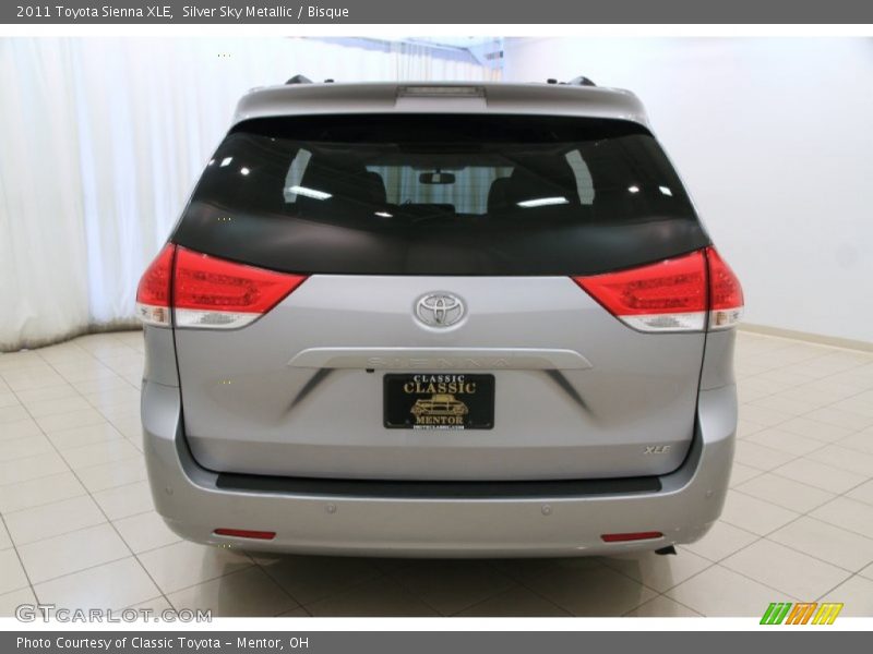 Silver Sky Metallic / Bisque 2011 Toyota Sienna XLE