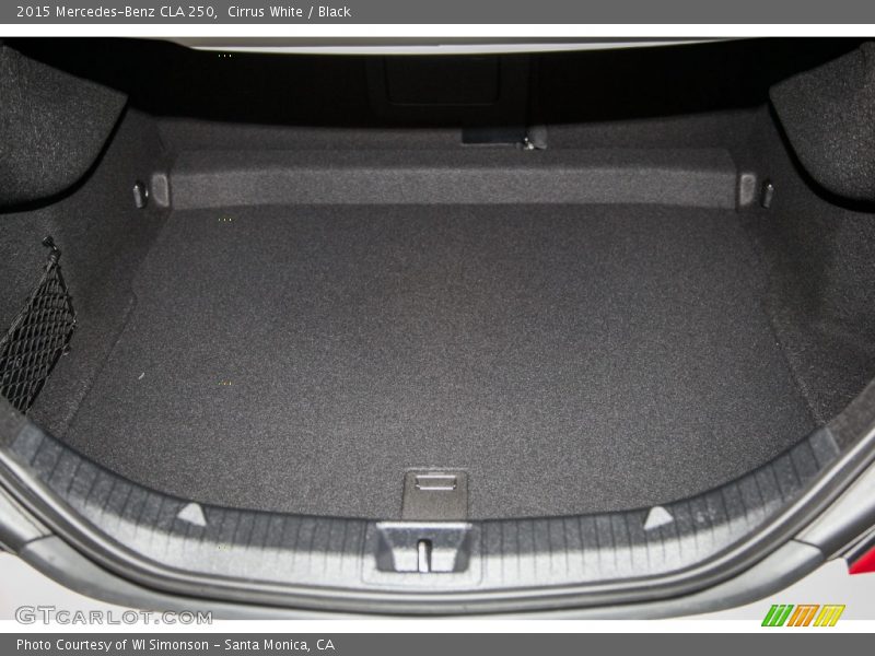 Cirrus White / Black 2015 Mercedes-Benz CLA 250