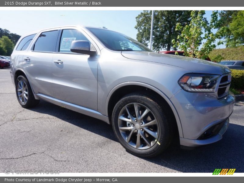 Front 3/4 View of 2015 Durango SXT