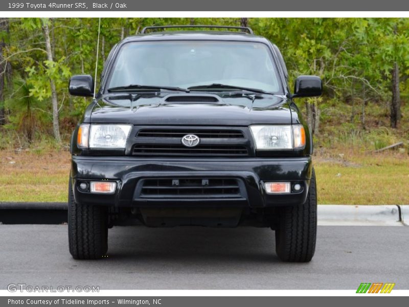 Black / Oak 1999 Toyota 4Runner SR5