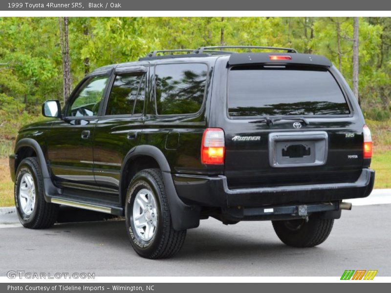 Black / Oak 1999 Toyota 4Runner SR5