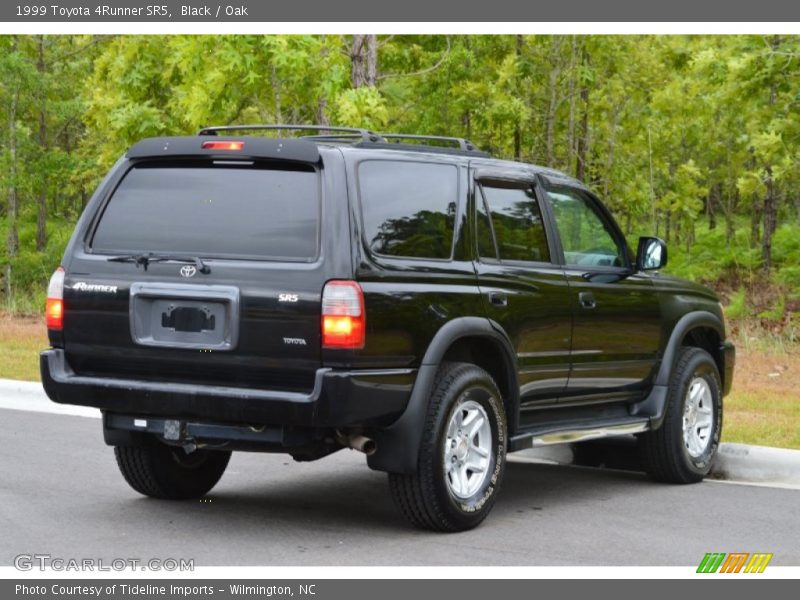 Black / Oak 1999 Toyota 4Runner SR5