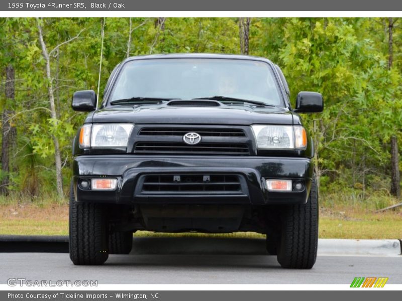 Black / Oak 1999 Toyota 4Runner SR5